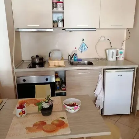 Royal Sun Studio Apartment *